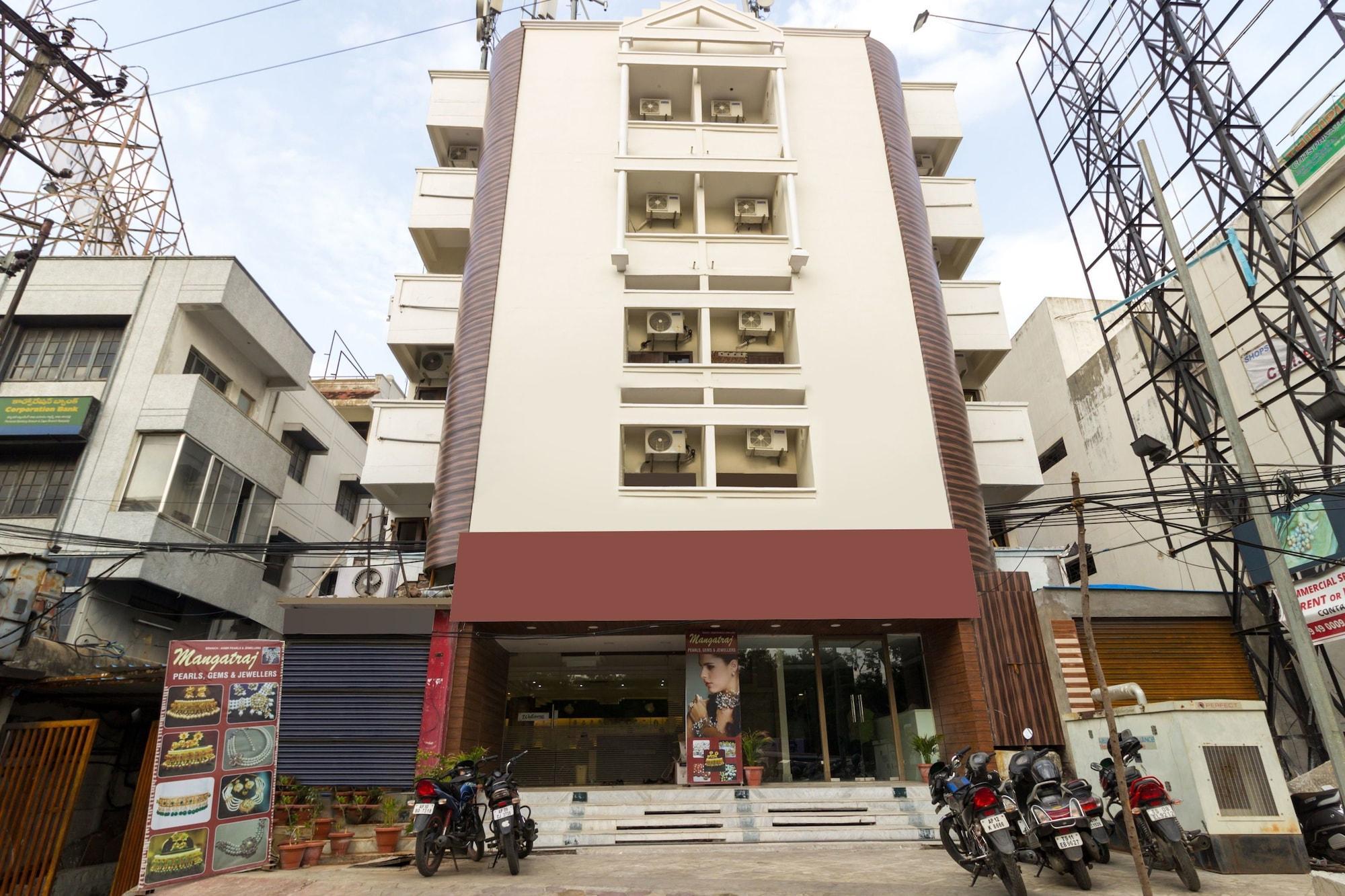 Hotel O Srujana Stay Inn Hyderabad Exterior photo