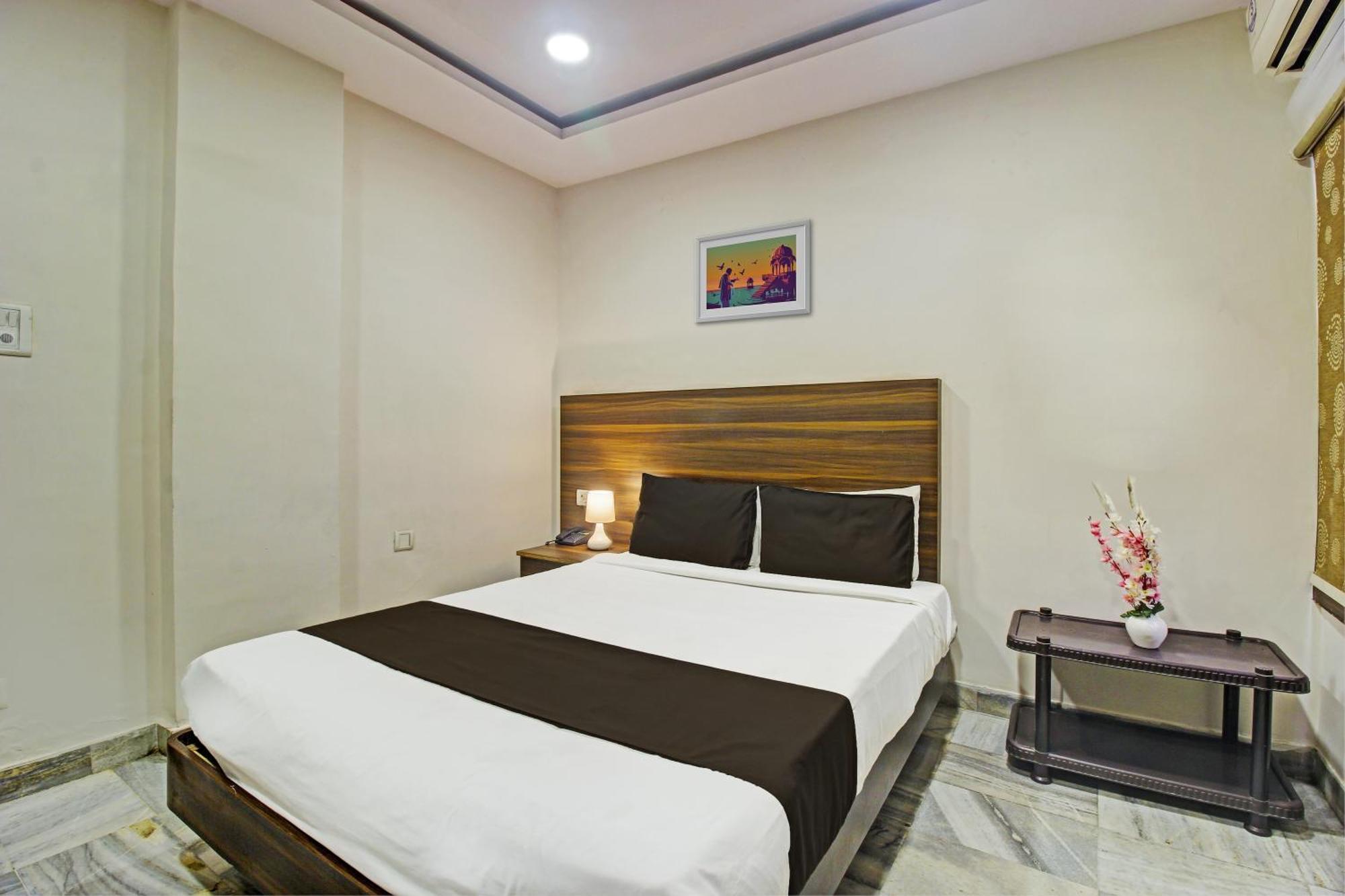 Hotel O Srujana Stay Inn Hyderabad Exterior photo